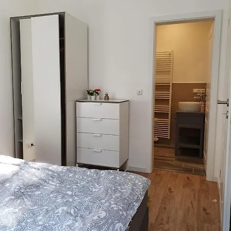 Unter Den Eichen Στάντε